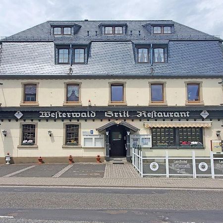 Landhotel Westerwaldgrill Höhn Eksteriør billede